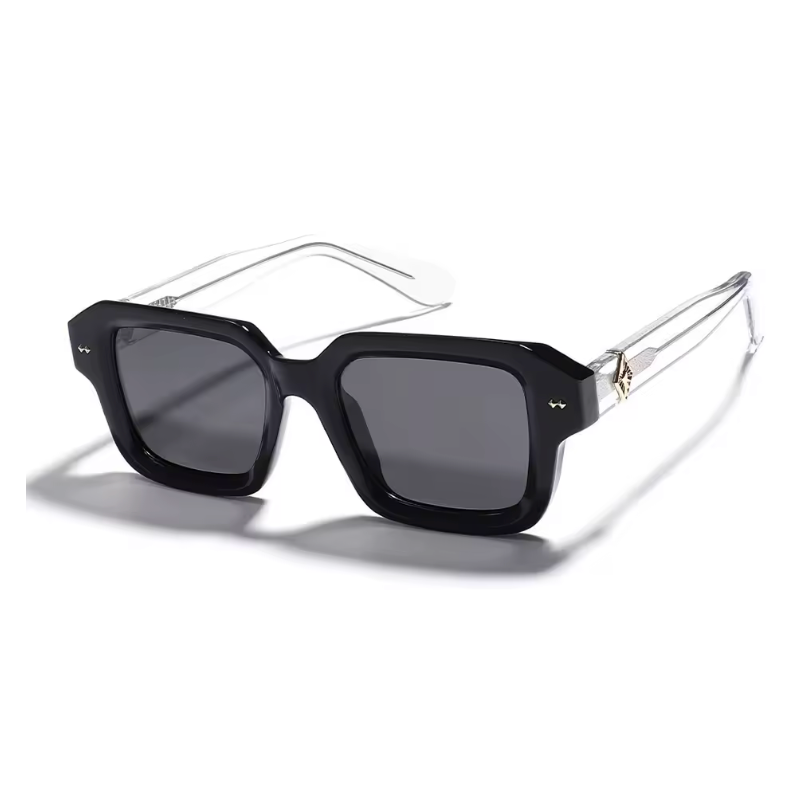 🕶️ Crystal Frame Gradient Sunglasses